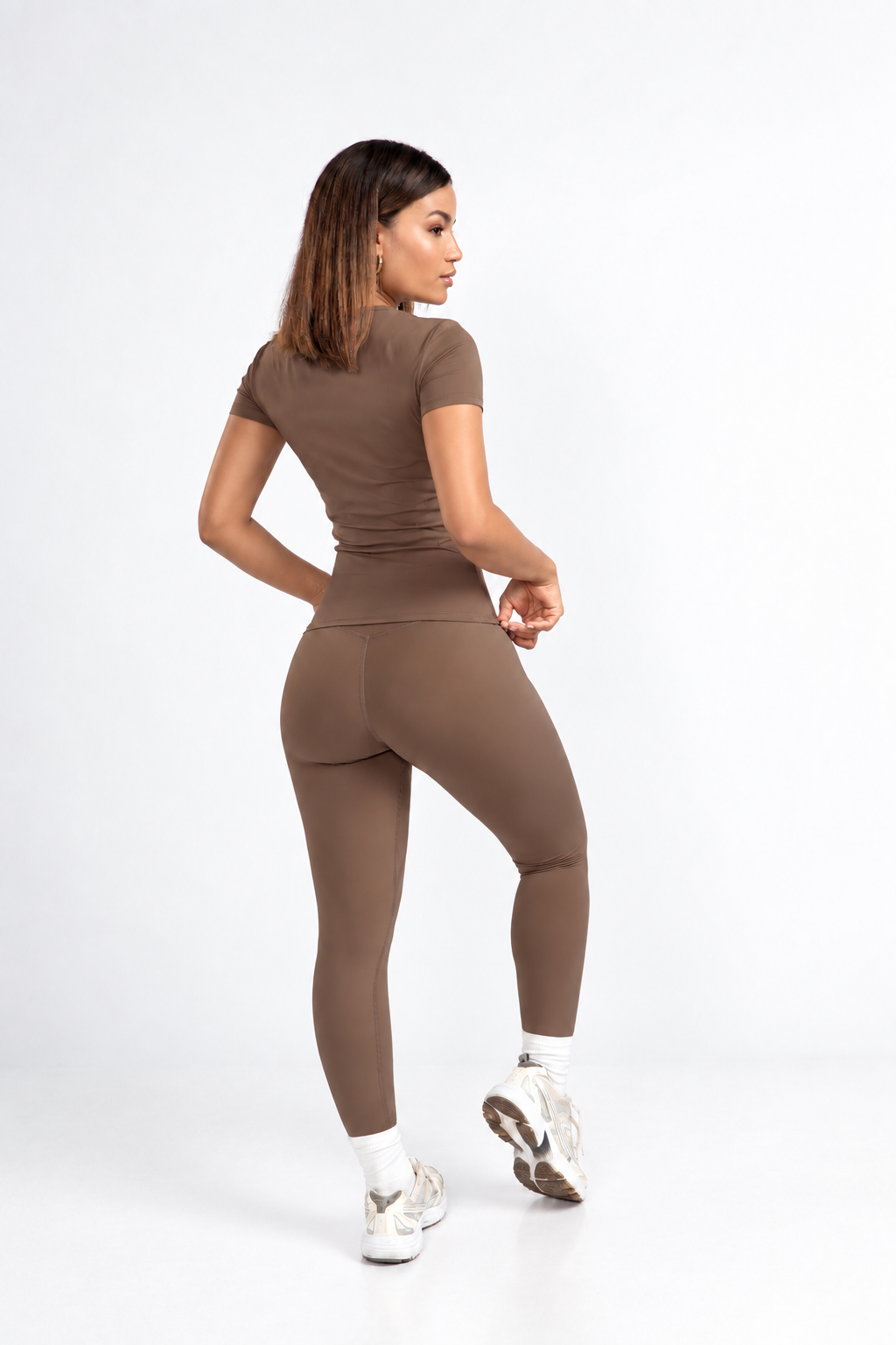 Conjunto Core Lux Manga Corta Moca