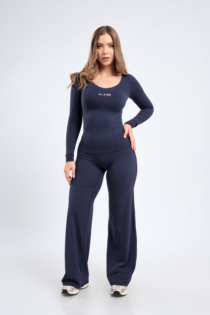 Conjunto Signature Manga larga Azul Oscuro