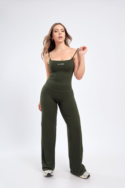 Conjunto Signature Top Tiras Verde Olivo