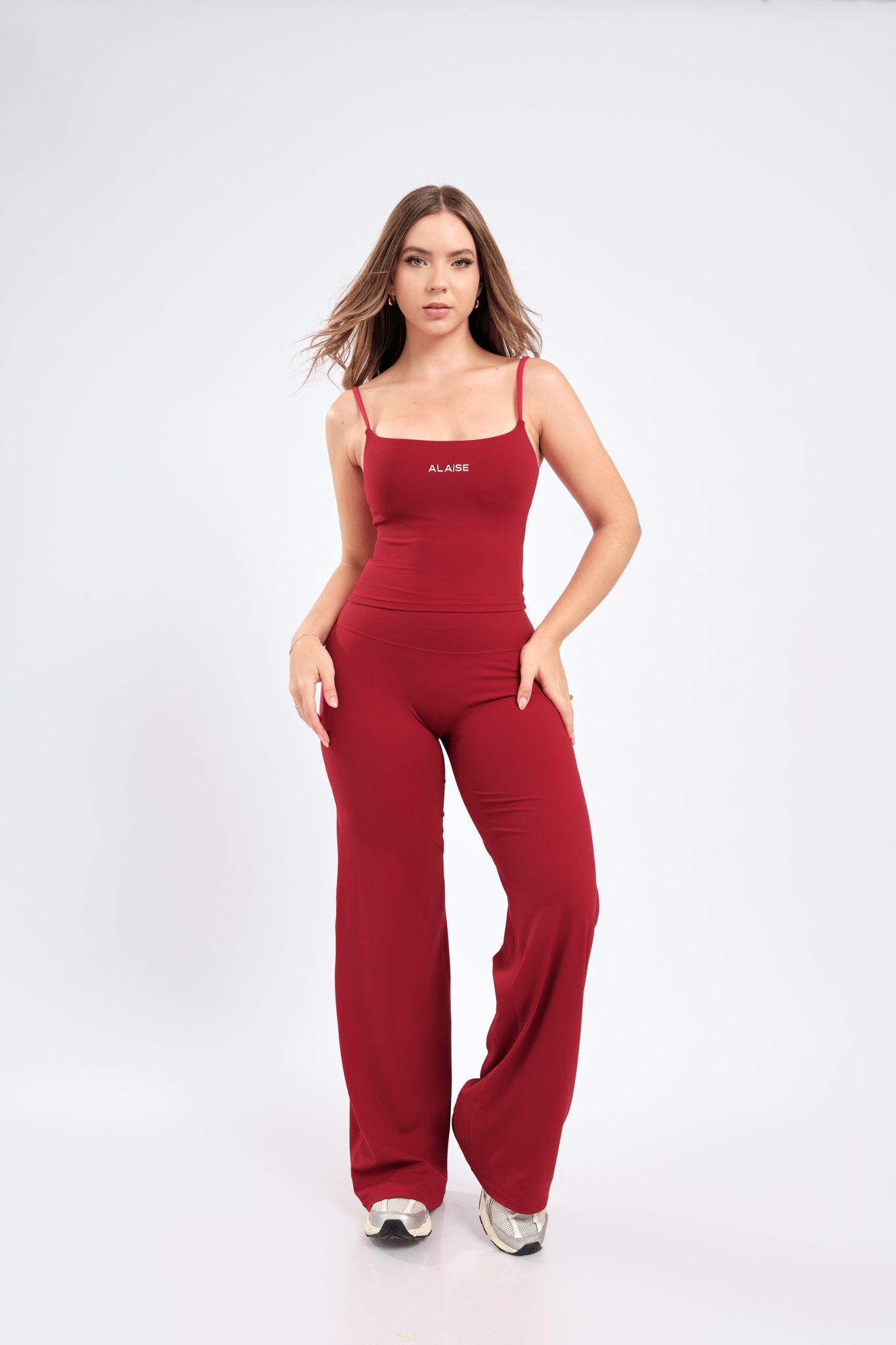 Conjunto Signature Top Tiras Rojo
